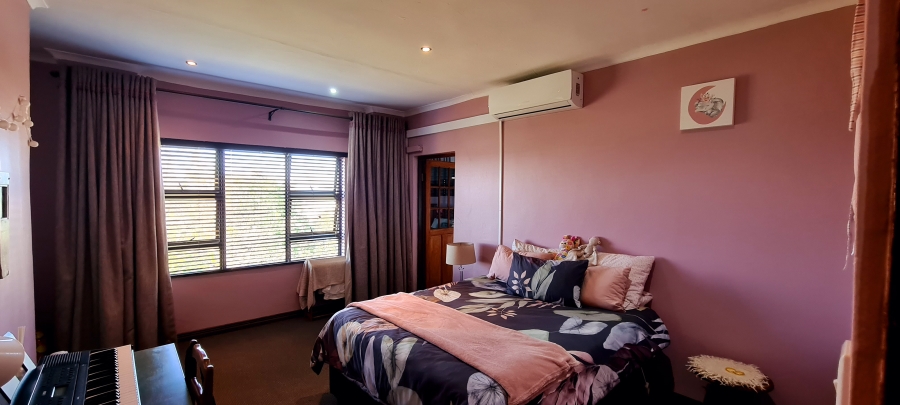 4 Bedroom Property for Sale in Cashan North West